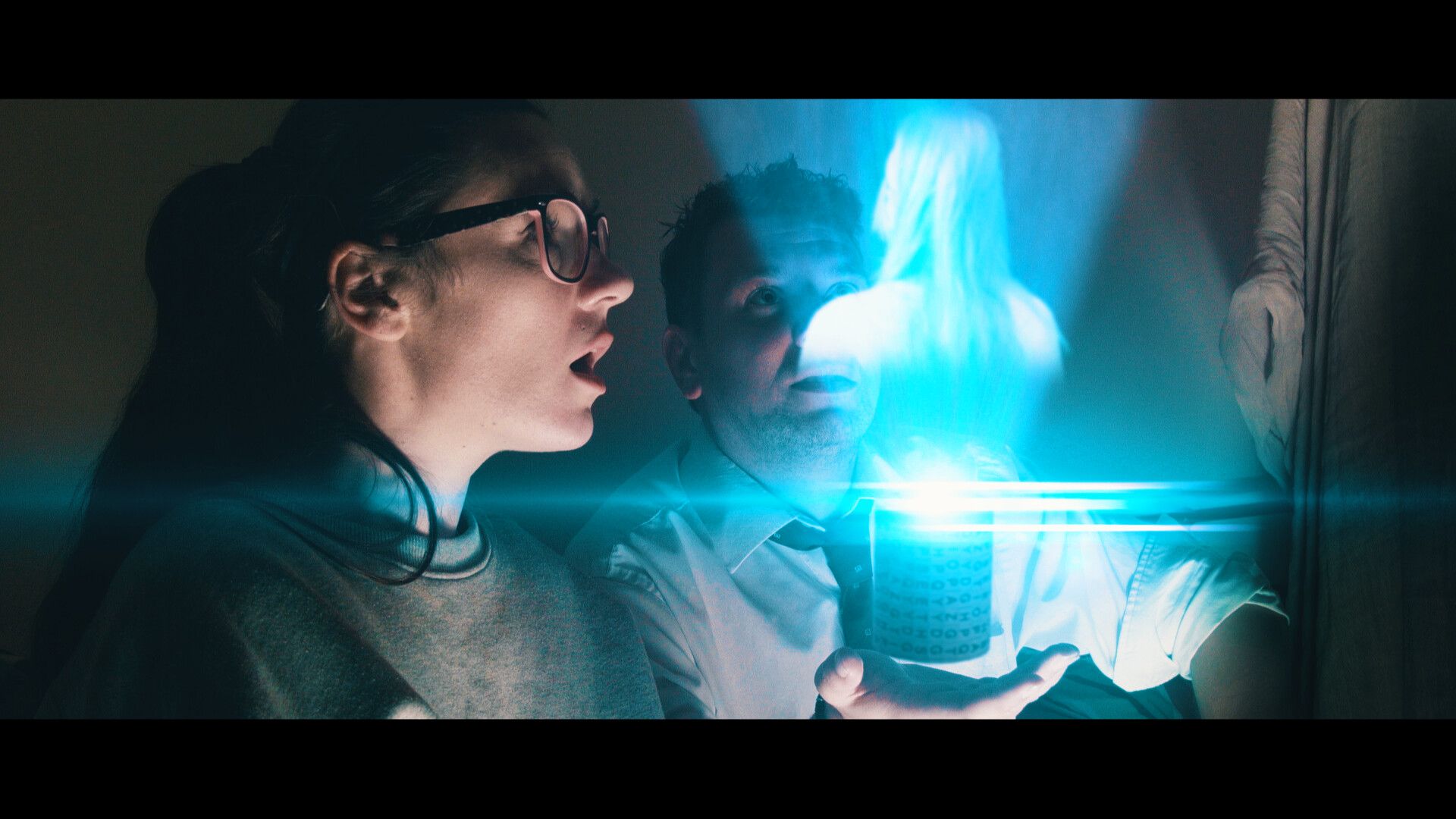 月的黑暗面/The Dark Side of the Moon: An Interactive FMV Thriller